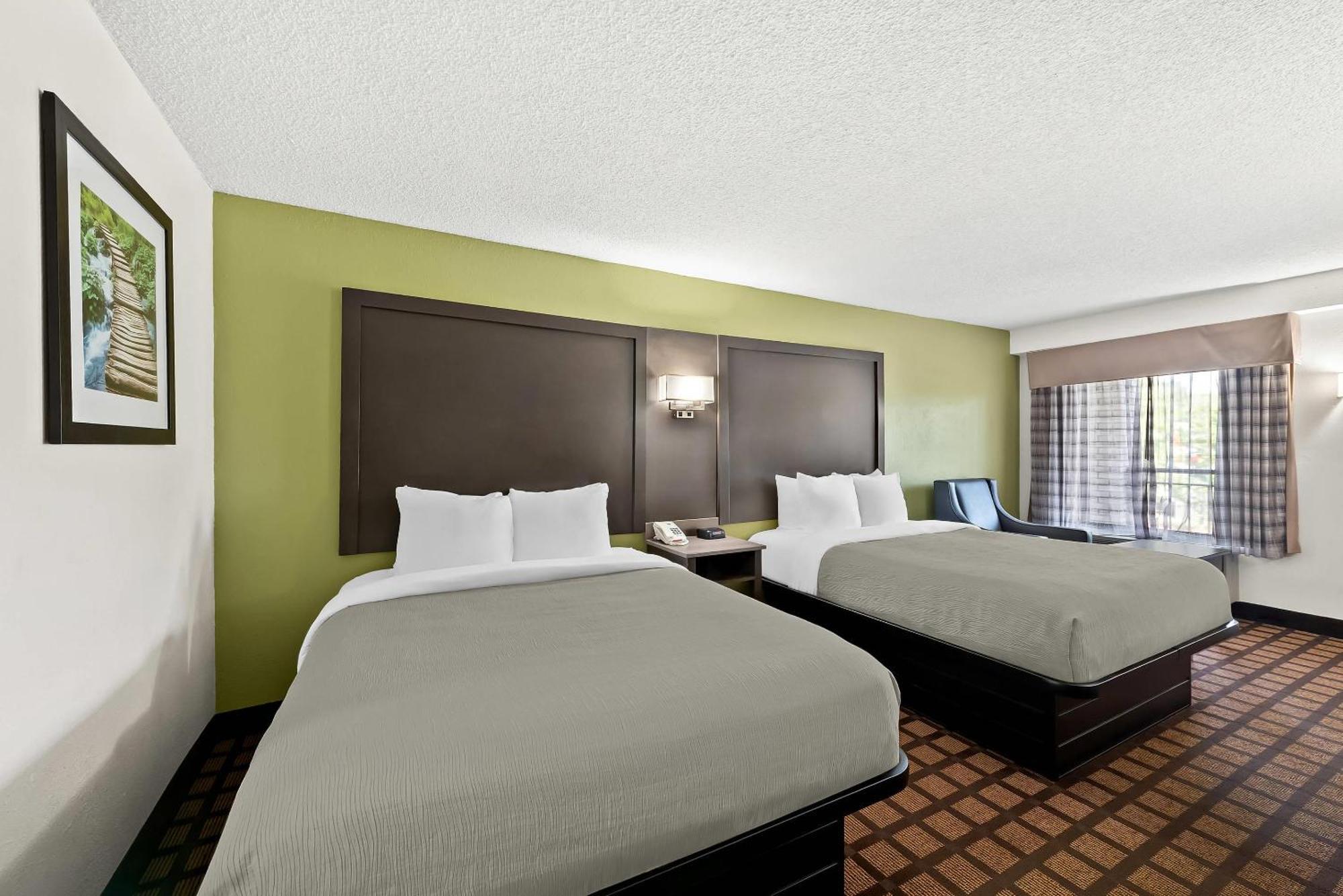 Quality Inn Raeford Zewnętrze zdjęcie